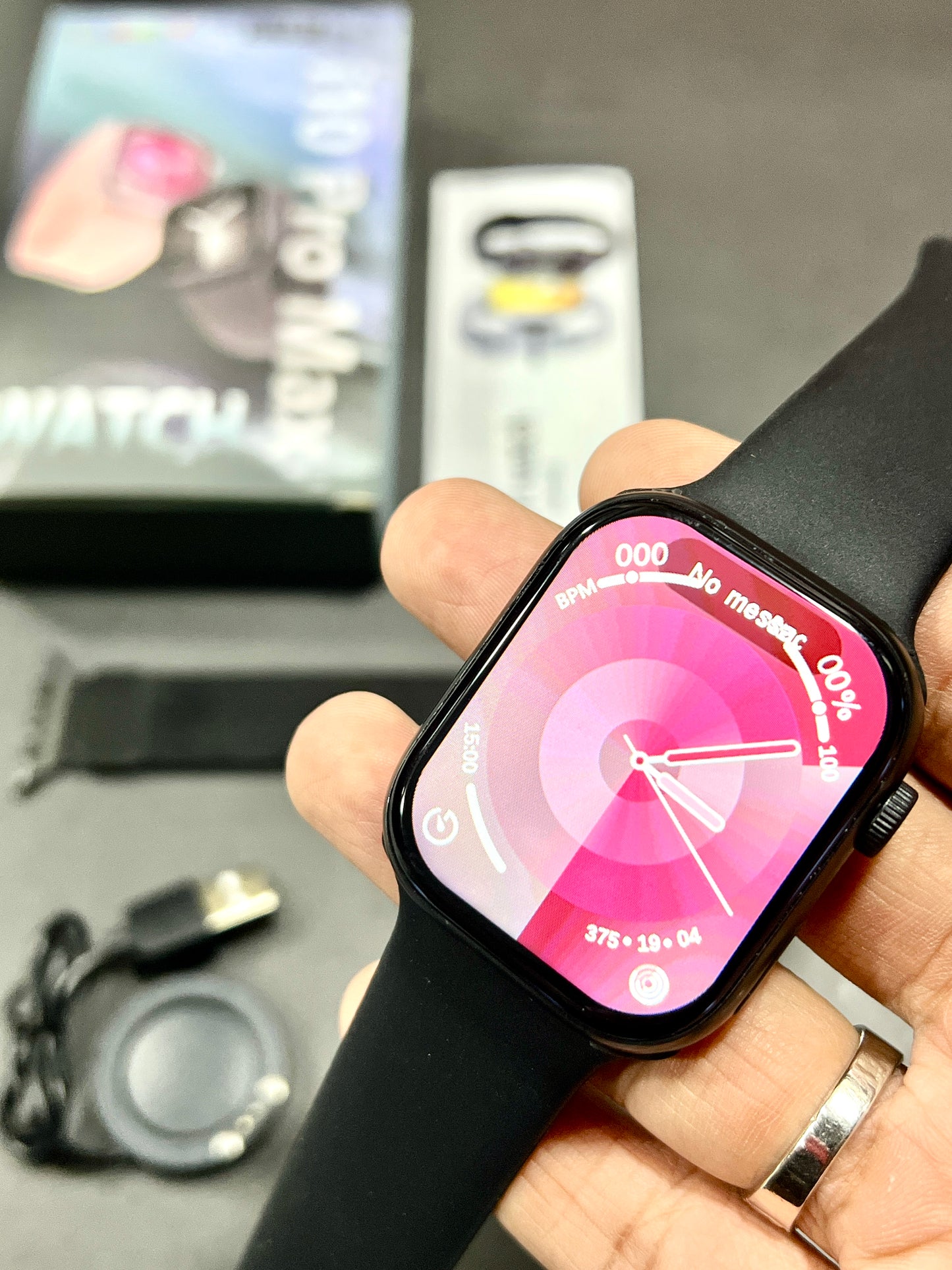 I10 Pro Max With Magnet Chain