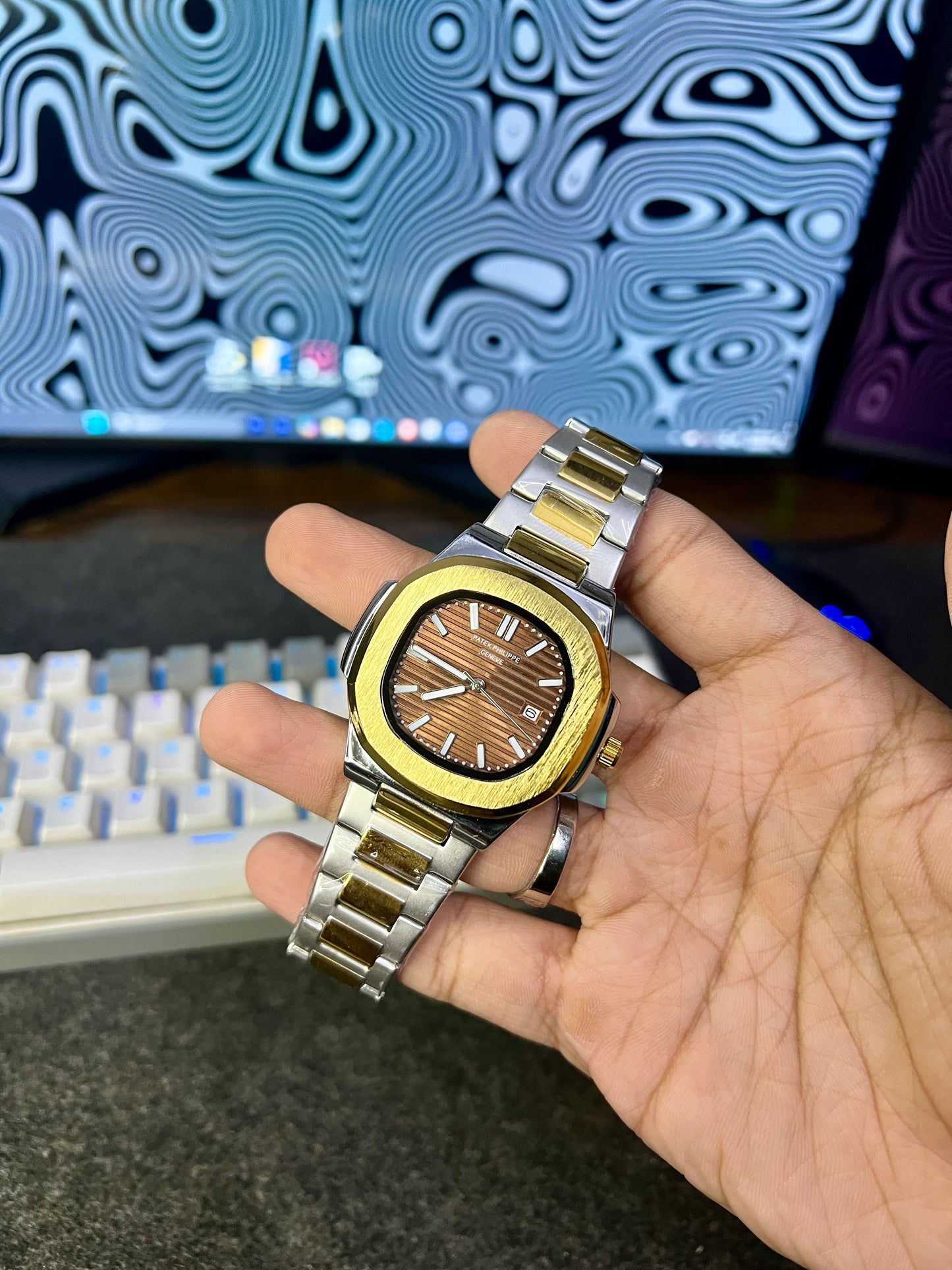 Patek Philippe Nautilus Date Watch