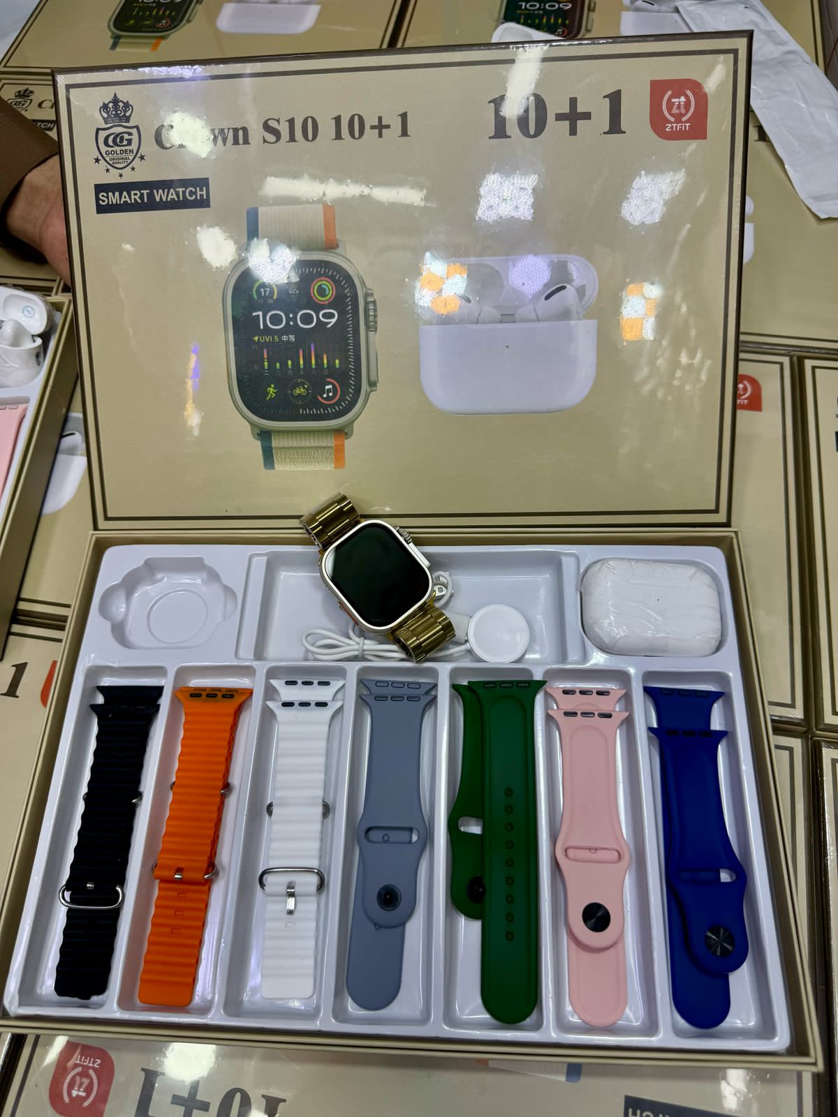 Crown S10 10+1