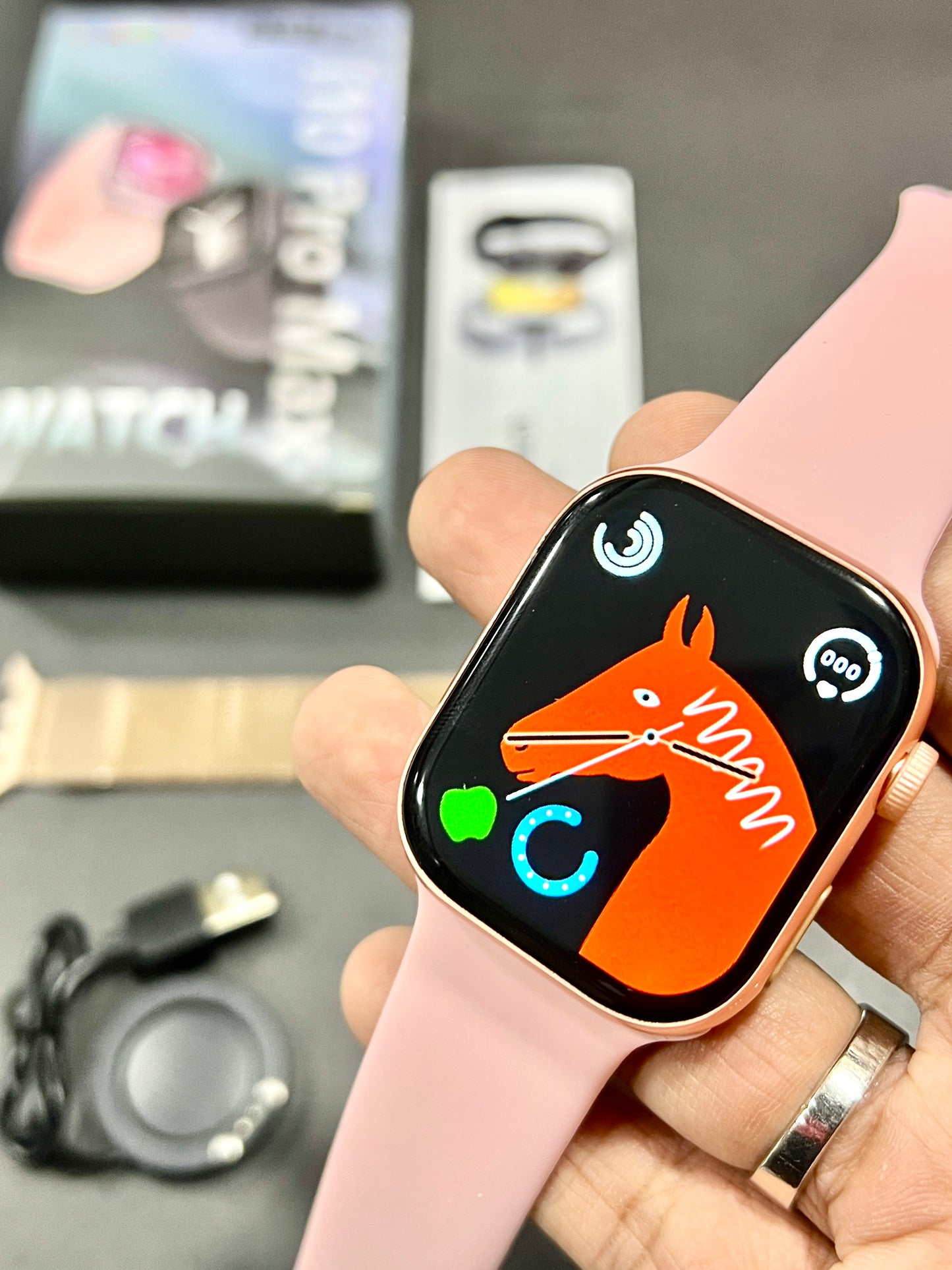 I10 Pro Max With Magnet Chain
