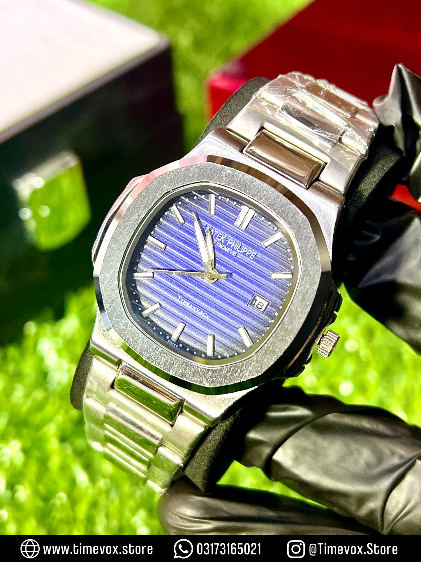 Patek Philippe Nautilus Date Watch